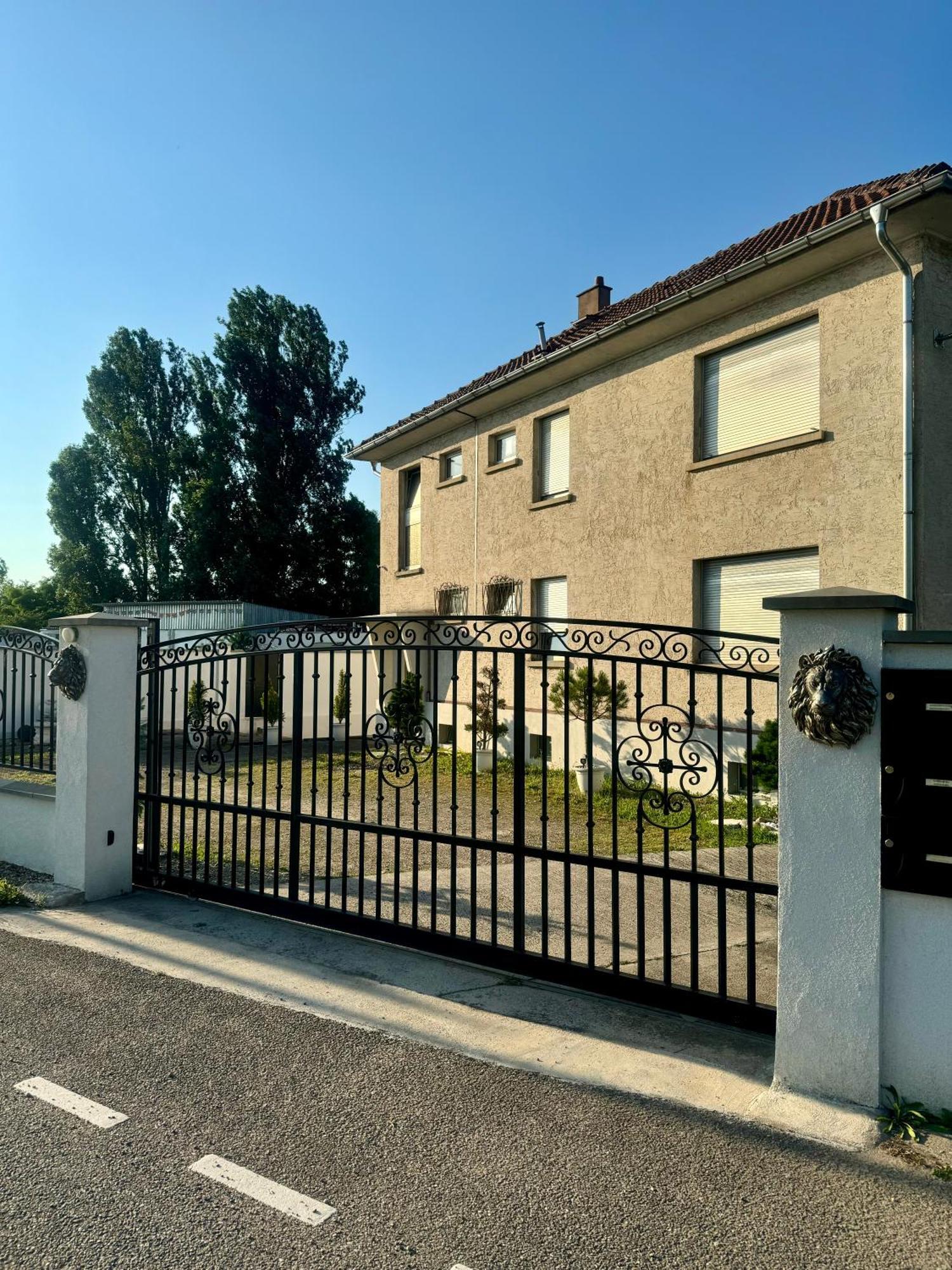 Dynasty Home Spa Appartement 100M2 Jacuzzi Terrasse Holtzheim Exterior foto